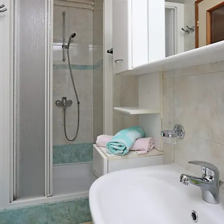 With Parking Space Icici, Opatija - 7788 Lägenhet